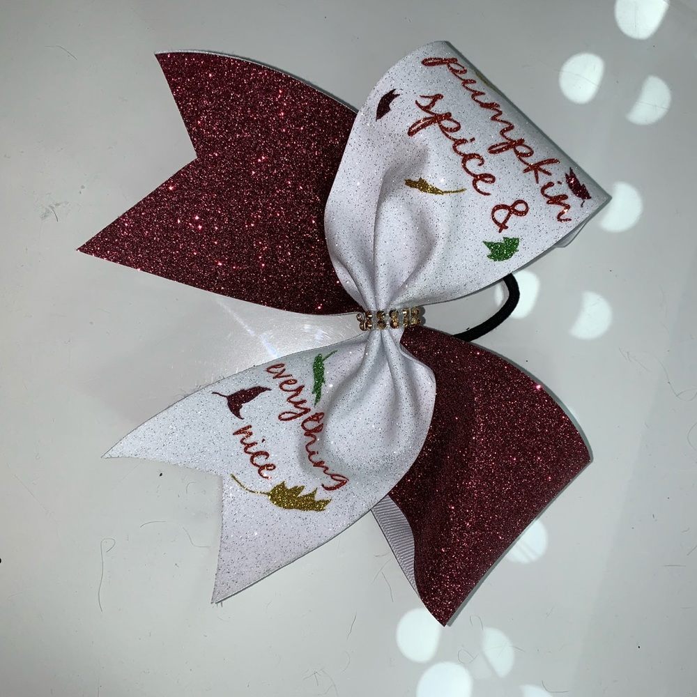 Cheer bow